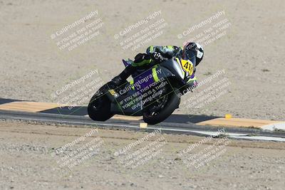 media/Oct-05-2025-CVMA (Sun) [[beeef4f201]]/Race 15-Amateur Formula Middleweight/